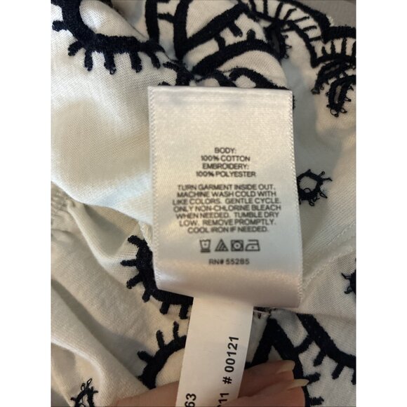 Express Womens XS White Blue Embroidered Peplum Short Sleeve Top - Picture 6 of 6